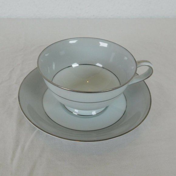 Set Noritake Grayburn Footed Cup 2.25" tall & Saucer 5 5/8" dia Platinum Trim - Picture 1 of 10